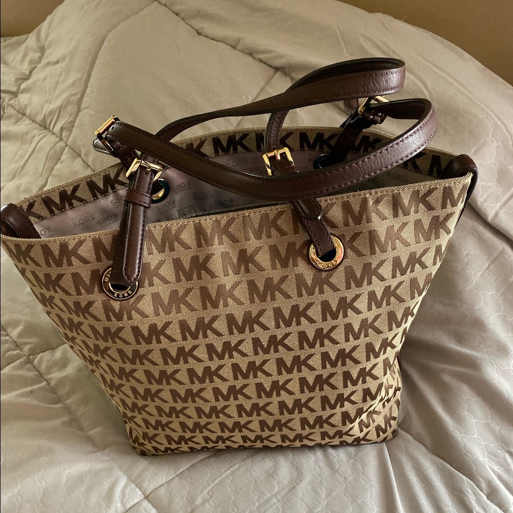 Authentic Michael Kors tote